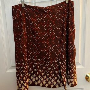 Eddie Bauer Geometric Pattern Skirt
